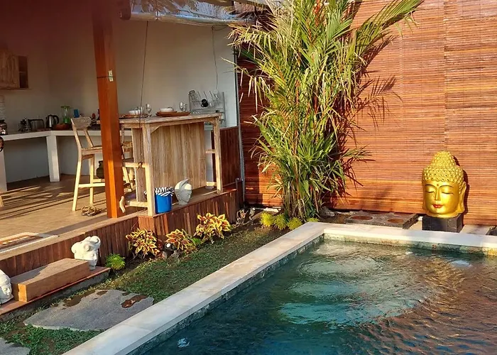 Private Pool Views Work Table Yoga